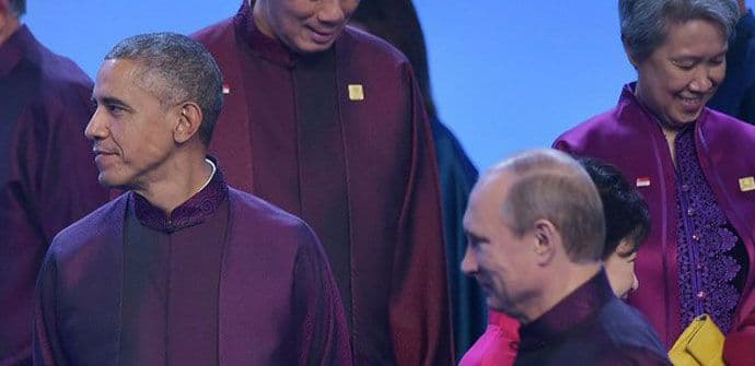 Putin i Obama se sreli u Pekingu Putin i Obama se sreli u Pekingu