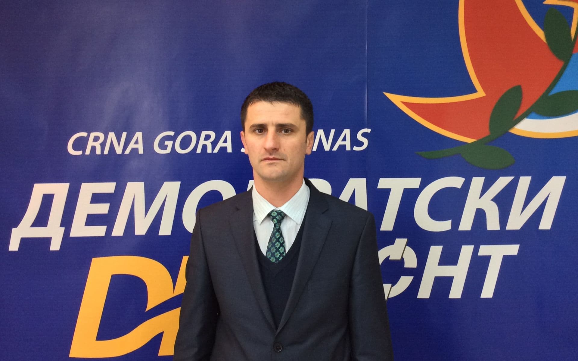 Zogović: NATO se neosnovano prezentuje kao uslov postojanja Crne Gore Zogović: NATO se neosnovano prezentuje kao uslov postojanja Crne Gore