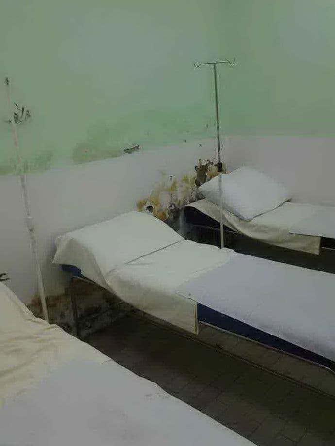 FOTO: Soba u Opštoj bolnici u Bijelom Polju - bez komentara FOTO: Soba u Opštoj bolnici u Bijelom Polju - bez komentara