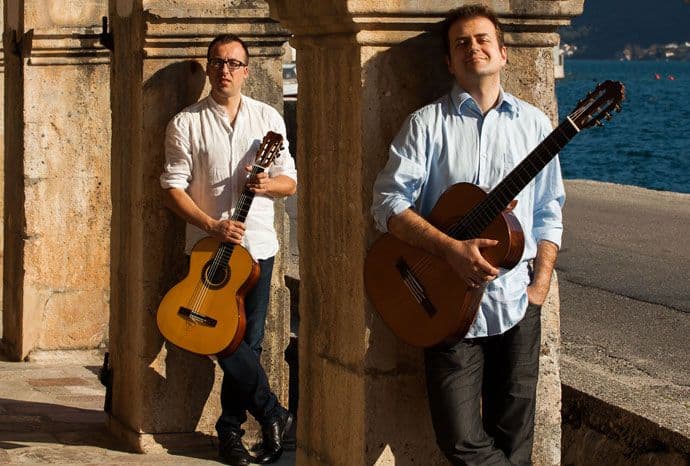 Crnogorski gitaristički duo na gostovanju u Poljskoj Crnogorski gitaristički duo na gostovanju u Poljskoj