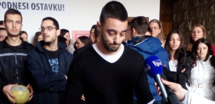 GAZIVODA: EF najbolji u oblasti ekonomije i to smeta konkurenciji GAZIVODA: EF najbolji u oblasti ekonomije i to smeta konkurenciji