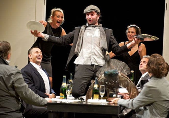 Gogoljev „Revizor“ u nacionalnom teatru Gogoljev „Revizor“ u nacionalnom teatru