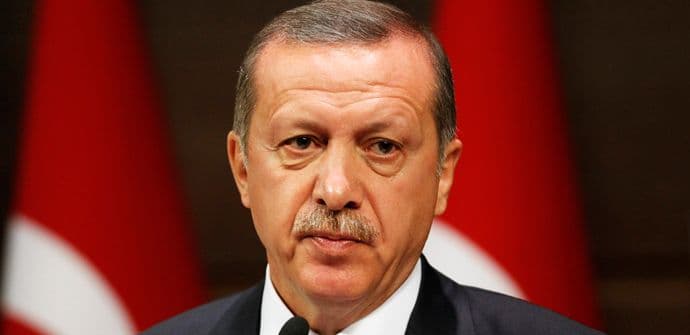 ERDOGAN: Zapad glumi prijatelja muslimana, a želi nam smrt ERDOGAN: Zapad glumi prijatelja muslimana, a želi nam smrt