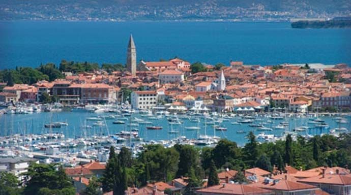 Kopar - priča o uspjehu i napretku Kopar - priča o uspjehu i napretku