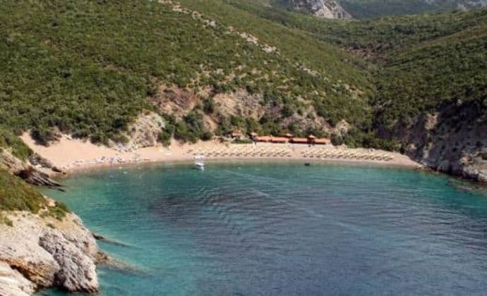 SIMOVIĆ: Činjenice pobijaju Krivokapićeve komentare SIMOVIĆ: Činjenice pobijaju Krivokapićeve komentare