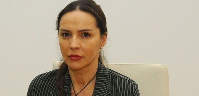 Studenti sjutra predstavljaju zahtjeve rektorki Vojvodić Studenti sjutra predstavljaju zahtjeve rektorki Vojvodić