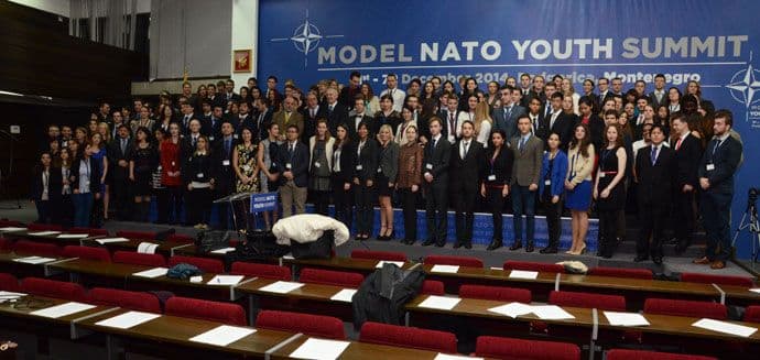 Otvorena prva globalna simulacija NATO samita za mlade u Podgorici (FOTO) Otvorena prva globalna simulacija NATO samita za mlade u Podgorici (FOTO)