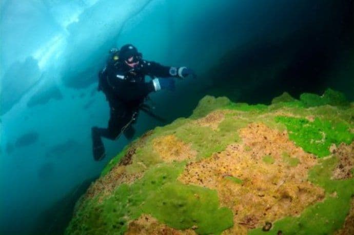Zvonik na dnu Bajkalskog jezera Zvonik na dnu Bajkalskog jezera