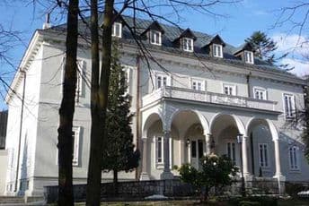 Milan Kučan poklonio zbirku „Iconotheca Valvasoriana“ NB„Đurđe Crnojević“  