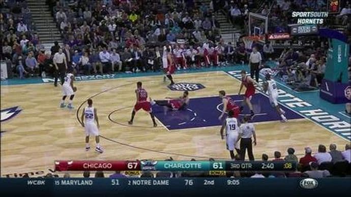 VIDEO: Voker mogao da ''povrijedi'' Mirotića VIDEO: Voker mogao da ''povrijedi'' Mirotića