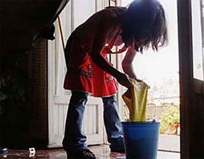 Srpski par iz Danske držao Rumune kao robove Srpski par iz Danske držao Rumune kao robove