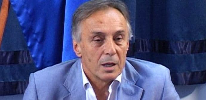 LEKIĆ: Barozo sastankom sa Đukanovićem rizikuje ličnu kompromitaciju LEKIĆ: Barozo sastankom sa Đukanovićem rizikuje ličnu kompromitaciju