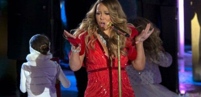 “Drama u Njujorku”: Kasnila tri sata na “paljenje” božićnih lampica! “Drama u Njujorku”: Kasnila tri sata na “paljenje” božićnih lampica!