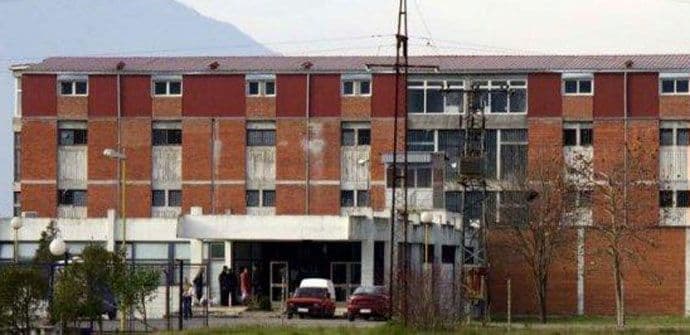 Više od 500 zatvorenika ZIKS-a prijeti štrajkom zbog uslovnih otpusta Više od 500 zatvorenika ZIKS-a prijeti štrajkom zbog uslovnih otpusta