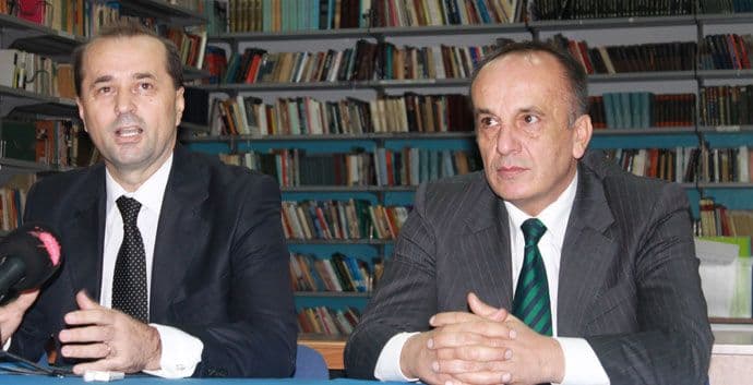 U Gimnaziji održan javni čas o borbi protiv nasilja u porodici U Gimnaziji održan javni čas o borbi protiv nasilja u porodici