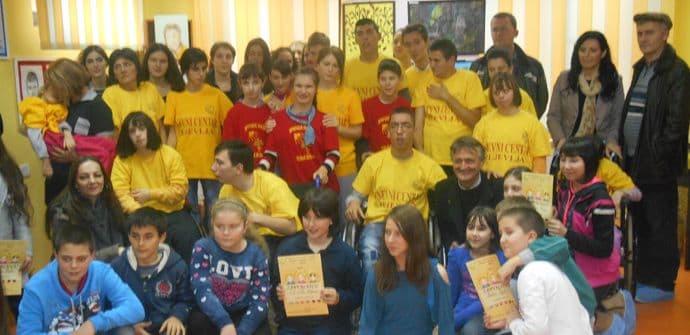 Pljevlja: Izložbom slika obilježen Međunarodni dan osoba sa invaliditetom Pljevlja: Izložbom slika obilježen Međunarodni dan osoba sa invaliditetom