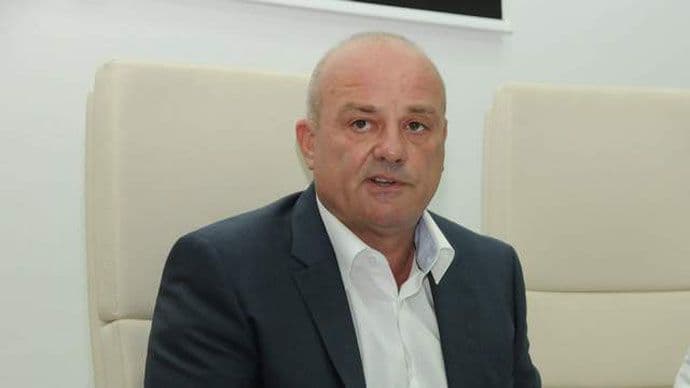 Duško Bjelica dobitnik najvećeg priznanja Fakulteta sporta u Novom Sadu Duško Bjelica dobitnik najvećeg priznanja Fakulteta sporta u Novom Sadu