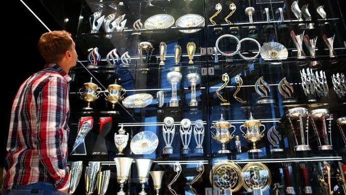 Ukradeni svi trofeji Red Bula! Ukradeni svi trofeji Red Bula!