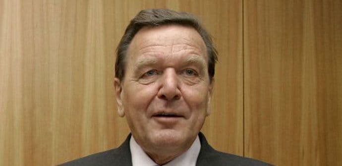 Istaknuti Njemci traže od Zapada dijalog sa Rusijom Istaknuti Njemci traže od Zapada dijalog sa Rusijom