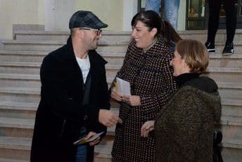 FOTO: Premijera "Komada" u DODEST-u