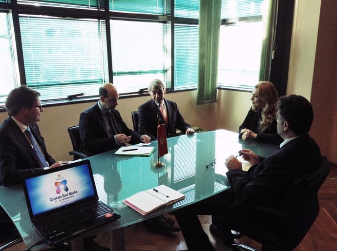 Studenti iz Crne Gore na Ljetnjoj školi nauke u CERN-u Studenti iz Crne Gore na Ljetnjoj školi nauke u CERN-u