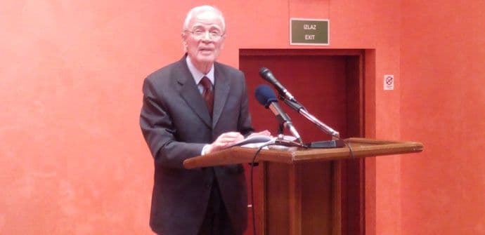 RADONJIĆ: Crnogorci, ne osjećajte se malim i drugorazrednim RADONJIĆ: Crnogorci, ne osjećajte se malim i drugorazrednim