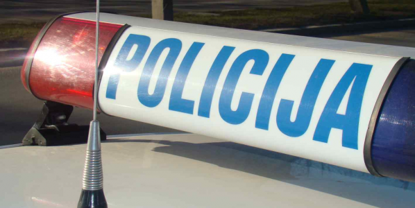 UP: U deset saobraćajnih nezgoda, jedna osoba lakše povrijeđena UP: U deset saobraćajnih nezgoda, jedna osoba lakše povrijeđena