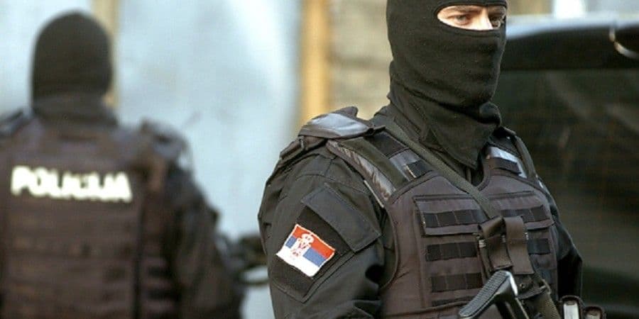 BEOGRAD: Premijere će čuvati 10.000 policajaca BEOGRAD: Premijere će čuvati 10.000 policajaca