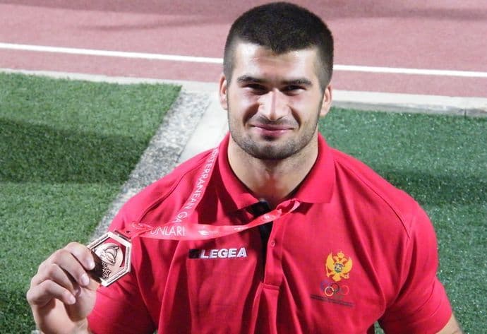 ASCG: Furtula i Perunović ponovo najbolji ASCG: Furtula i Perunović ponovo najbolji