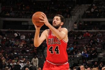 NBA: Odlična partija Mirotića, Voriorsima derbi