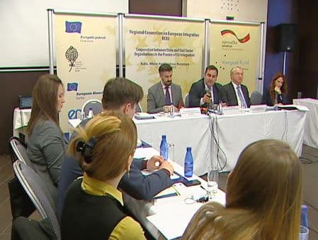 Radulović: Vlada na vrijeme prepoznala značaj civilnog sektora Radulović: Vlada na vrijeme prepoznala značaj civilnog sektora