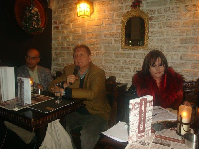 Časopis Komuna promovisan u Kotoru Časopis Komuna promovisan u Kotoru