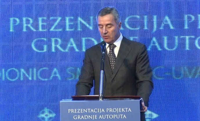 ĐUKANOVIĆ: Svjesni smo rizika kod izgradnje auto puta ali to ne smije biti izgovor (VIDEO) ĐUKANOVIĆ: Svjesni smo rizika kod izgradnje auto puta ali to ne smije biti izgovor (VIDEO)