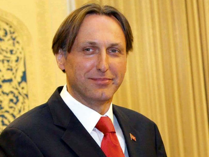 Krivokapić sjutra sa ambasadorima država EU i SAD Krivokapić sjutra sa ambasadorima država EU i SAD