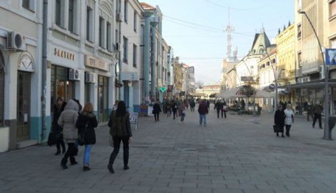 Poslanike zanima samo rodbina Poslanike zanima samo rodbina