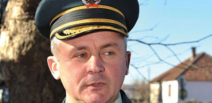 Čobeljić: Isplatiti jednokratnu novčanu pomoć zaposlenima u Vojsci Čobeljić: Isplatiti jednokratnu novčanu pomoć zaposlenima u Vojsci