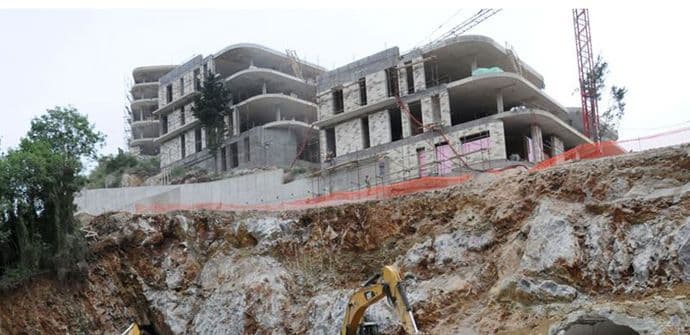 Legalizacija divljih objekata: Tema za pred izbore, „tabu” za parlament Legalizacija divljih objekata: Tema za pred izbore, „tabu” za parlament