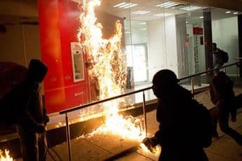 Molotovljev koktel – najtraženiji recept u Ukrajini