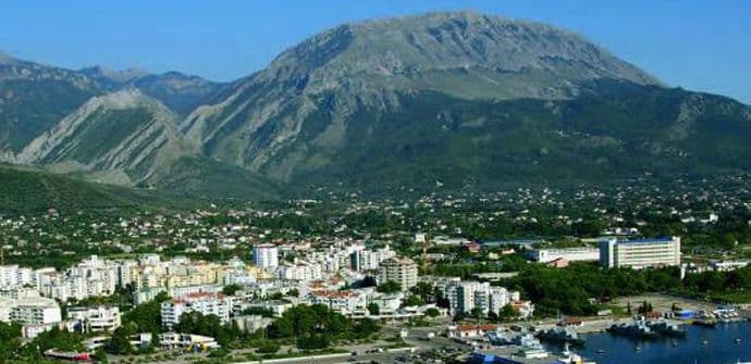 BAR: Okončana drama nakon 12 sati, Nikezić prebačen u KCCG BAR: Okončana drama nakon 12 sati, Nikezić prebačen u KCCG