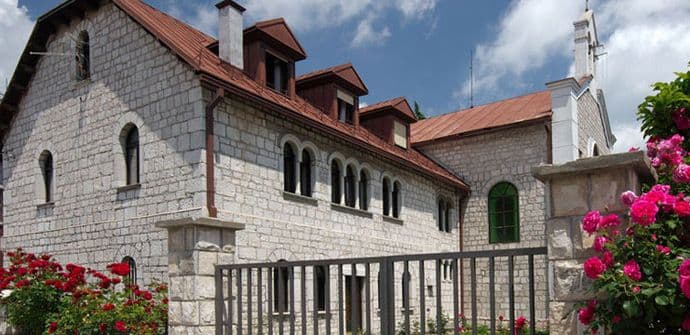 Cetinjski mališani Hora Crkve Sv. Antuna priređuju Božićni koncert Cetinjski mališani Hora Crkve Sv. Antuna priređuju Božićni koncert