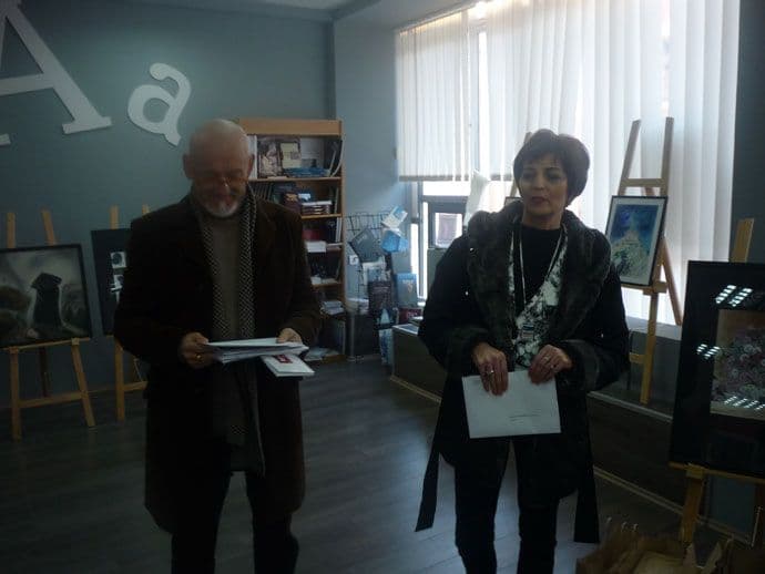 Matica crnogorska poklonila knjige školama i bibliotekama Matica crnogorska poklonila knjige školama i bibliotekama