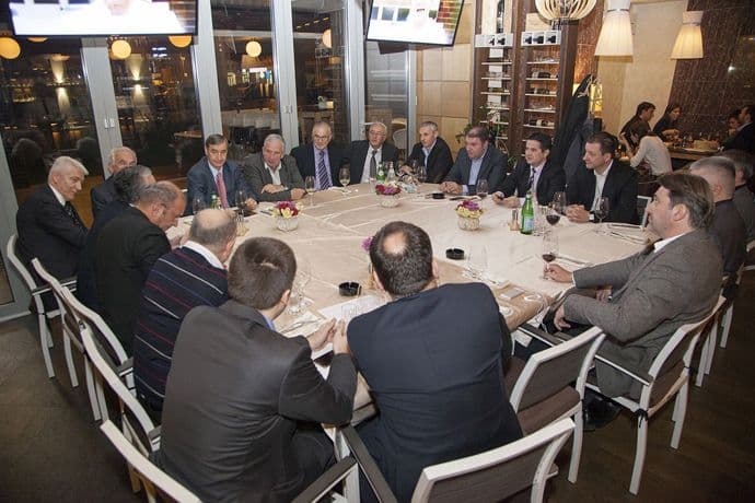 Konstituisan Forum top menadžera Konstituisan Forum top menadžera