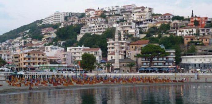 Ulcinj: Smanjenje opštinske administracije do Nove godine Ulcinj: Smanjenje opštinske administracije do Nove godine