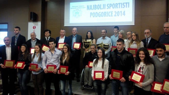 Podgorica uručila priznanja najboljima u 2014. godini Podgorica uručila priznanja najboljima u 2014. godini