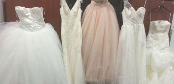 Vjenčanice poznate kreatorke zaplijenjene na beogradskom aerodromu Vjenčanice poznate kreatorke zaplijenjene na beogradskom aerodromu