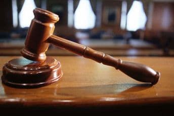 Na smrt osuđeno 16 osoba zbog ubistva 19-godišnje djevojke Na smrt osuđeno 16 osoba zbog ubistva 19-godišnje djevojke