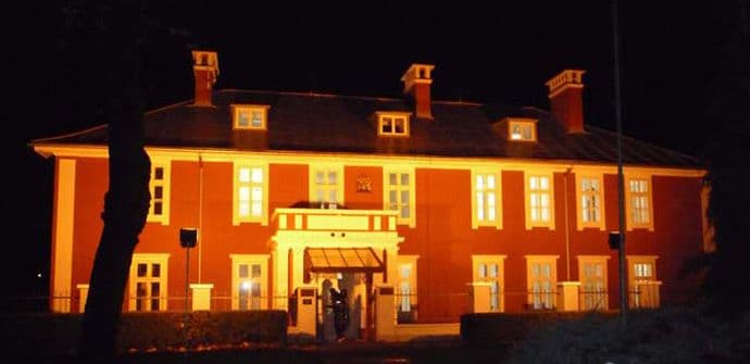 Koncert studenata Muzičke akademije u petrovačkom Hotelu "Palas" Koncert studenata Muzičke akademije u petrovačkom Hotelu "Palas"