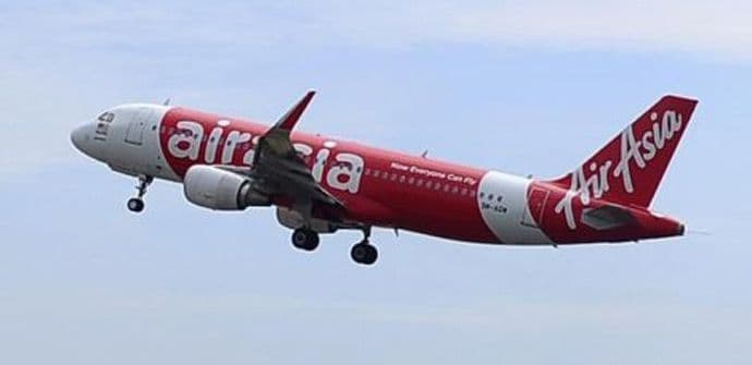 Olupinu aviona „Air Asia“ traže na dnu mora Olupinu aviona „Air Asia“ traže na dnu mora