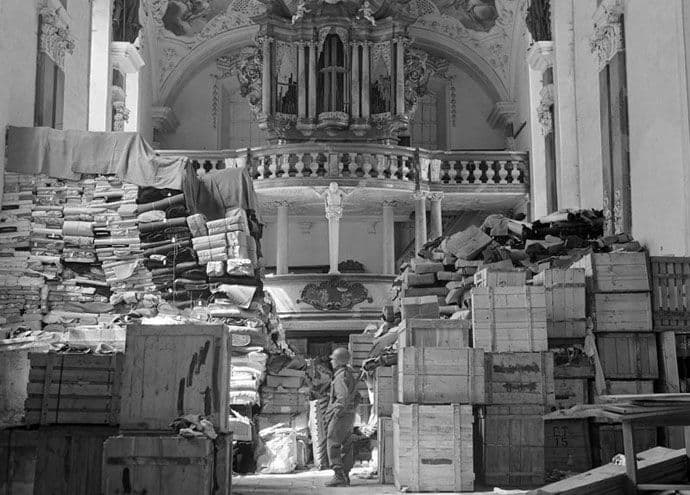 Uspavani austrijski grad krije strašnu tajnu o nacistima Uspavani austrijski grad krije strašnu tajnu o nacistima