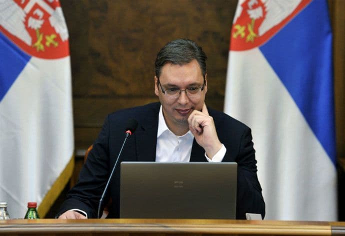 Vučić: Ljudi da nauče da rade 365 dana Vučić: Ljudi da nauče da rade 365 dana